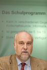 (C) fotodienst/Anna Rauchenberger - Wien - 11.09.2006 - Das Schulprogramm 'Ideen sind etwas wert' will Schülern geistiges Eigentum vermitteln. Mitdabei ist nur auch Filmwirtschaft, ebenso neu ist der Musikwettbewerb für Jugendliche 'Mozartino'. FOTO: Prof. Heribert Pröbstl (Leiter des pädagogischen Beirats).