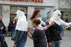 Flashmob am Stephansplatz um auf Morbus Crohn aufmerksam zu machen (c) Julia Fuchs für Fotodienst