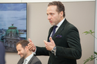 Der österreichische Zinshausmarkt ist in Bewegung - wo die Reise hingeht, hat Marktspezialist Hudej Zinshausmakler analysiert und die Ergebnisse in Wien vorgestellt. Im Bild: Mag. Mathias Miller-Aichholz, Public & Investor Relations Hudej Zinshausmakler
