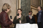 (C) fotodienst/Gudrun Krieger - Wien 26.03.2009 - Verleihung Staatspreis Wirtschaftsfilm 2009:li nach re: Dr. Gisela Hopfmüller (Moderation), Staatssekretärin Christine Marek (BMWFJ), Mag Christoph Neumayer (Kommunikationschef  Industriellenvereinigung), KR Alexander V. Kammel (Österreichisches Filmservice)