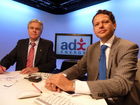 Vom OKTO TV-Studio übertrug pressetext.tv Mittwoch früh das Investor Briefing des australisch-österreichischen Erdölexplorationsunternehmens ADX Energy live im Internet. Im Mittelpunkt des Briefings stand die Testbohrung in Sidi Dhaher, die den zuvor erwarteten Ölfund nicht bestätigt hat. Das Gespräch mit den ADX-Vorständen Wolfgang Zimmer und Paul Fink führte der australische Journalist Brett Bayly. 