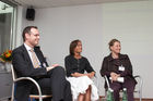(C) fotodienst/Gudrun Krieger - Wien 29.05.2008 - Round Table Gespräch Foto: Dietmar Albrecht (Volkswagen AG, Personalentwicklungsstrategie), Elisabeth Pullez (Sport Eybl& Sports Experts, Wels), Ilse Rein (Leiterin Inhouse Trainings, Österreichisches Controller-Institut)