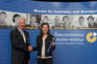 (C) fotodienst/Gudrun Krieger - Wien 24.04.2007  -  Jahrestreffen des ÖCI-Absolventenclubs: Überreichung des Diploms durch o. Univ.-Prof. Dr. Rolf Eschenbach 