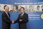 (C) fotodienst/Gudrun Krieger - Wien 24.04.2007  -  Jahrestreffen des ÖCI-Absolventenclubs: Überreichung des Diploms durch o. Univ.-Prof. Dr. Rolf Eschenbach 