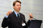 (C)fotodienst/Mag. Daniel Katzinger - Wien 18.10.2006,
13. Österreichischer NPO-Kongress
Kongress aus Bildung/Karriere und Produkte/Innovationen
Foto: Univ.-Prof. Dr. Nikolaus Franke