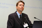 (C)fotodienst/Mag. Daniel Katzinger - Wien 18.10.2006,
13. Österreichischer NPO-Kongress
Kongress aus Bildung/Karriere und Produkte/Innovationen
Foto: Univ.-Prof. Dr. Nikolaus Franke