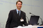 (C)fotodienst/Mag. Daniel Katzinger - Wien 18.10.2006,
13. Österreichischer NPO-Kongress
Kongress aus Bildung/Karriere und Produkte/Innovationen
Foto: Univ.-Prof. Dr. Nikolaus Franke