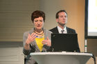 Oesterreichisches Controller-Institut Welcome-Event .(C) fotodienst, Martina Draper.Foto: vlnr: Mag. Gabriela Zraunig, Leitung Controlling & Rechnungswesen, Oesterreichische Post AG, Mag. Alexander Koch, Controlling, Oesterreichische Post AG