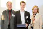  (c) fotodienst / Anna Rauchenberger - Wien, am 14.02.2014 - Future Network Cert Ehrung der Top Twenty Requirements Engineers und Software-Architekten aus 2013. FOTO: Ehrung der Top Requirements Engineers: v.l.: Peter Hruschka, Atlantic Systems Guild, Preisträger Christoph Döderlein, Stern & Hafferl Verkehrs GmbH, Karin Maurer, IBM: