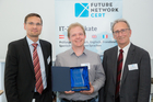  (c) www.fotodienst.at / Anna Rauchenberger – Wien, 30.05.2016 - Future Network Cert Ehrung der Top 20 Requirements Engineers und Top 20 Software Architekten. FOTO v.l.: Ehrung der Top  20 Software Architekten:  Bernd Obermayer, IBM, Peter Stolle, Peter Hruschka, Atlantic Systems Guilt: