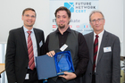  (c) www.fotodienst.at / Anna Rauchenberger – Wien, 30.05.2016 - Future Network Cert Ehrung der Top 20 Requirements Engineers und Top 20 Software Architekten. FOTO v.l.: Ehrung der Top  20 Software Architekten:  Bernd Obermayer, IBM, Eric Albrecht, Peter Hruschka, Atlantic Systems Guilt: