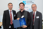  (c) www.fotodienst.at / Anna Rauchenberger – Wien, 30.05.2016 - Future Network Cert Ehrung der Top 20 Requirements Engineers und Top 20 Software Architekten. FOTO v.l.: Ehrung der Top  20 Software Architekten:  Bernd Obermayer, IBM, Eric Albrecht, Peter Hruschka, Atlantic Systems Guilt: