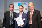  (c) www.fotodienst.at / Anna Rauchenberger – Wien, 27.11.2017 - Ehrung der Top Twenty Requirements Engineers und Software-Architekten aus 2016. FOTO Ehrung der Software Architekten, v.l.: Mag. Hans Müller, Präsident Future Network, Thomas Wiegand, SAP SE, Heidelberg, Dr. Peter Hruschka, Atlantic Systems.Guild: