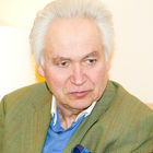  (c) fotodienst/Anna Rauchenberger - Wien, am 10.04.2012 –  Beweglich bleiben – motorisch und geistig -  ist das erklärte Ziel der Parkinsonpatienten in Österreich. Anlässlich des Welt-Parkinson-Tages am 11. April fand heute in der „Lobby“ die vom  'Parkinson Selbsthilfe Österreich-Dachverband' veranstaltete Pressekonferenz zu Morbus Parkinson statt. Morbus Parkinson ist eine der häufigsten neurodegenerativen Erkrankungen. Verlangsamte Bewegungen, Steifheit der Muskulatur und das sogenannte Ruhezittern sind die Hauptsymptome. Die Krankheit ist derzeit nicht heilbar. Durch eine maßgeschneiderte Therapie sind jedoch die körperlichen und psychischen Beschwerden gut behandelbar. Damit kann dem Betroffenen eine gute Lebensqualität ermöglicht werden. FOTO Harald Fischer, Betroffener: