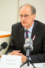  (c) fotodienst / Anna Rauchenberger - Wien, am 27.01.2015 -  Anlässlich des Weltkrebstages und des Patienten-Info-Tages im Wiener Rathaus am 10. Februar informierten Experten über neue Therapien und Maßnahmen bei Brust-, Lungen- und Hautkkrebs und über Unterstützungsmöglichkeiten für Krebspatienten. FOTO Univ. Prof. Dr. Paul Sevelda, Vorstand der Abteilung für Gynäologoe und Geburtshilfe im Krankenhaus Wien-Hietzing, Präsident der Österreichischen Krebshilfe: