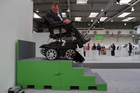Deutschlandprämiere des SUV e-Rollstuhls 