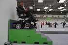 Deutschlandprämiere des SUV e-Rollstuhls 