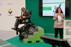 Deutschlandprämiere des SUV e-Rollstuhls 