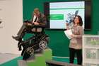 Deutschlandprämiere des SUV e-Rollstuhls 