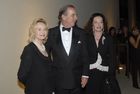 Verlegerin Alexandra Kauka in Begleitung von Lebensgefährten Sterling Morton Hamill und Prinzessin Yvonne von Hessen bei den Salzburger Festspielen: Premiere Stabat Mater
(C)Fotodienst/Manfred Siebinger
                            