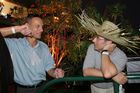 (C) fotodienst/Anna Rauchenberger - Wien 29.06.2006 - COMNET - Sommerfest 'Cuba Libre'. FOTO: Andreas Bergler (COMNET Geschäftsführer, CEO, rechts) mit VIP-Gast.