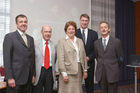 Bilanzmedienkonferenz SV Group. Bild: Philippe Echenard, CEO SV Schweiz; Ulrich Liechti, CFO SV Group; Susy Brueschweiler, CEO SV Group; Hans-Georg Grueter, CEO SV Deutschland, Ernst A. Brugger, Praesident des Verwaltungsrats