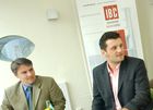 IBC setzt Impulse - Pressegespräch am 4.07.2006 in Graz
Mag.Thomas Mrak, Innofinanz - Steiermärkische Forschungs- und Entwicklungsförderungsges.m.b.H mit  Mag.Ulrich Obmann; Center Manager IBC,  