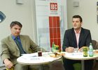 IBC setzt Impulse - Pressegespräch am 4.07.2006 in Graz
Mag.Thomas Mrak, Innofinanz - Steiermärkische Forschungs- und Entwicklungsförderungsges.m.b.H mit  Mag.Ulrich Obmann; Center Manager IBC,  sche Forschungs- und Entwicklungsförderungsges.m.b.H