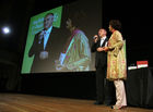 (C) Fotodienst/Anna Rauchenberger - 25.9.2007 - Wien - Heute wurde im Wiener Konzerthaus der Multimedia & Business Staatspreis verliehen. FOTO:   Carina Felzmann (GF cox orange, Moderation), Ing. Martin Bredl (Präsident des PR Verbandes).