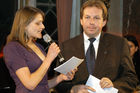 (C)fotodienst/Mag. Daniel Katzinger - Wien 25.11.2006 ICNM-EUROPRIX Top Talent Gala 2006 - Preisverleihung der einzelnen Kategorien, des Sonderpreises und des Gesamtsiegers.Foto v.l.: Christina Handford (Moderatorin), Dr. Peter Takacs (Geschäftsführer austria wirtschaftsservice)