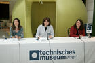 Präsentation der neuen permanenten Ausstellung im Technischen Museum Wien, v.l.: Mag. Lisa Noggler-Gürtler (Projektleiterin, Techisches Museum Wien) Dr. Gabriele Zuna-Kratky (Direktorin Technisches Museum Wien), Ursula Gillmann (Ausstellungsgestaltung und Szenografie, Arge Gillmann-Schnegg)