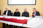  (c) fotodienst/Anna Rauchenberger - Wien, am 10.03.2020 – Pressekonferenz zum Weltglaukomtag 2020 Trotz Forschungserfolgen kann nur regelmäßige Vorsorge irreversible Schäden verhindern. FOTO v.l.: OA Dr. Anton Hommer, FA für Augenheilkunde und Optometrie, Oberarzt an der Augenabteilung der Krankenanstalt 