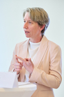  fotodienst / Anna Rauchenberger - Wien, Austria - 23.09.2026 - Vorsorge braucht ein Update - ÖDG, ÖKG, ÖGN und ÖGIM präsentieren einen wissenschaftlichen Fahrplan für eine moderne Vorsorgeuntersuchung in Österreich. FOTO Univ.-Prof.in Dr.in Kathrin Eller, Vorsitzende der ÖGN, Graz:
