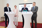 fotodienst / Anna Rauchenberger - Wien, Austria - 23.09.2026 - Vorsorge braucht ein Update - ÖDG, ÖKG, ÖGN und ÖGIM präsentieren einen wissenschaftlichen Fahrplan für eine moderne Vorsorgeuntersuchung in Österreich. FOTO v.l. Univ.-Prof. PD Dr. Harald Sourij, MBA, Präsident der ÖDG, Graz, Univ.-Prof.in Dr.in Kathrin Eller, Vorsitzende der ÖGN, Graz, Univ.-Prof. Dr. Alexander Rosenkranz, Präsindet der ÖGIM, Wien, Univ.-Prof. Daniel Scherr, Präsident der ÖKG, Graz:
