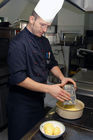 (C)fotodienst/Mag. Daniel Katzinger - Litschau 12.10.2006,
Peter Neumaier, Küchenchef im
Hoteldorf Königsleitn in Litschau, 