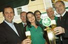 Landwirtschaftsminister Josef Pröll beim Gösser Stand                             