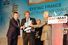 (c) fotodienst/Dan Carabas - Paris 2.11.2009 - Systaic gewinnt den BATIMAT Innovationspreis in Paris - FOTO: v.l.n.r Olaf Achilles ( SYSTAIC-Vorstand (CNO)), Christophe Vermersch  (Geschäftsführer Systaic France), Alain Maugard  (Präsident Qualibat)