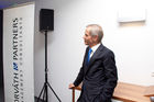 (c)fotodienst/Sarah-Maria Kölbl. Zur Büro-Einweihungsfeier im Galaxy Tower kamen etwa 70 Gäste aus Finanz und Industrie. Ehrengast des Abends war Firmengründer und Controlling-Papst Peter Horváth. Im Bild: Horváth-Vorstand Christof Schimank