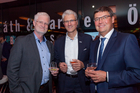 Über den Dächern Wiens feierte die international tätige Managementberatung Horváth & Partners am Donnerstag abend das 25-jährige Bestehen ihres Wien-Büros. Im Bild u.a. SAP Österreich-Chef Christoph Kränkl und Georg Krause, CEO der Plaut AG. 