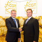  (c) fotodienst/Anna Rauchenberger - Wien, am 11.06.2012 - Das Emissionshaus Canada Gold Trust GmbH startete unlängst seinen zweiten Fonds in Deutschland und wird in Kürze auch eine eigene Beteiligung für Österreich anbieten, wie bei einem Pressegespräch im Café Landtmann verkündet wurde.n FOTO v.l. Jörg Schmolinski, Manager für Goldexploration der Henning Gold Mines Inc. und dessen Tochtergesellschaften Mary Creek Inc. und Beaver Pass Gold Mines Inc, Peter Prasch, Geschäftsführer der Canada Gold Trust GmbH in Konstanz, Deutschland: