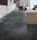 Die Fliesenneuheiten 2012 zeigen einen Trend zu gedämpften Farben und dezenten Materialien. Auffallend sind vor allem neue Formate. Im Bild: Flows von Iris Ceramica