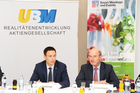 5 Jahre Park Inn in Linz – Hotelentwickler UBM und List feiern den Erfolg ihres Investments. Im Bild vlnr: Peter Haidvogel, General Manager, Rudolf Grossmayer, Geschäftsführer UBM Beteiligungsgesellschaft