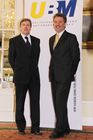 ©Fotodienst/ Sarah- Maria Kölbl; Veröffentlichung des Geschäftsberichtes 2009; Foto vlnr: Mitglied des Vorstandes Heribert Smolè/ Vorsitzender des Vorstandes UBM Mag. Karl Bier
