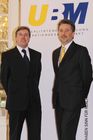 ©Fotodienst/ Sarah- Maria Kölbl; Veröffentlichung des Geschäftsberichtes 2009; Foto vlnr: Mitglied des Vorstandes Heribert Smolè/ Vorsitzender des Vorstandes UBM Mag. Karl Bier
