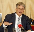 Moderne Schmerztherapie Schmerzversorgung in Kaernten, im Bild: LHStv. Peter Kaiser