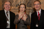 © fotodienst/Katharina Schiffl - Wien 14.11.2009 - WELCOME TO ART-VIENNA ; ART: Advanced Retinal Therapy  Prof. Einar Stefanson, Island,  Prof. Ursula Schmidt-Erfurth, Wien und Prof. Bill Aylward (Euretina President)