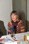 (c) fotodienst/burtscher, Wien am 24. Juni 2009. Auf einer Pressekonferenz im Hotel Das Triest wird der Österreichische Fit For Work- Report präsentiert und die Rheuma Job Coach Initiative vorgestellt. Ergebnis des publizierten Reports ist, dass muskuloskeletale Erkrankungen wie Arthritis, Rückenschmerzen und Schädigungen von Sehnen und Gelenken die mit Abstand häufigste Ursache für Invaliditäts- und Berufsunfähigenpensionen in Österreich sind.
Im Bild: Referentin Nicky Böhm-Lilge, Vorstandsmitglied der Österreichischen Rheumaliga und Mutter einer Betroffenen.