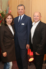 Foto vlnr.: Mag. Susanne Kraus-Winkler, Vizepräsidentin der HOTREC; Dr. Franz Hartl, Vorstand Tourismusbank; Dr. Josef Peterleithner, Präsident des ÖRV; 