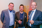 Neue Konzepte und Herausforderungen für die Mobilität der Zukunft standen im Mittelpunkt einer Networking-Veranstaltung des Travel Industry Club Austria am Donnerstag abend in Wien. Im Bild: Networking-TeilnehmerInnen.