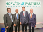 Die Management Consultants Horváth & Partners feierten am 3. Juni 2014 mit zahlreichen Gästen aus der heimischen Wirtschaft ihr 20jähriges Bestehen in Österreich. Im Bild:  Hausherr Stefan Bergsmann mit Horváth-Vorstand Prof. Christof Schimank, OMV-Chef Gerhard Roiss und Firmengründer Peter Horváth.